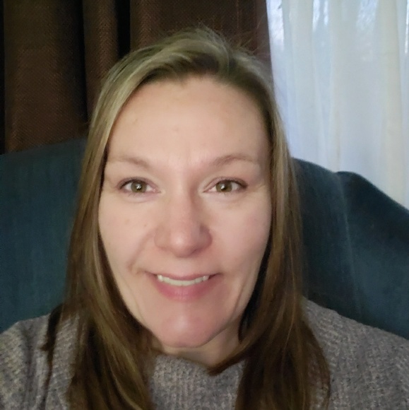 Meet your Posher, Kelli - Picture 1 of 1